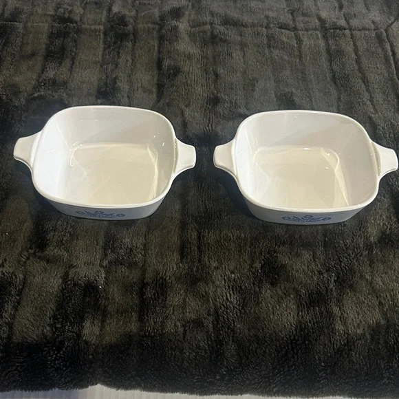 CorningWare set of 2 vintage White and Blue Square Baking Dishes 1 3/4 cup size - Picture 1 of 12